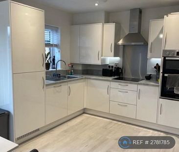 1 bedroom in a house share to rent - Photo 5