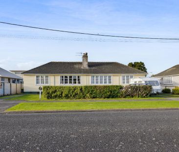 12 Laurent VC Street,Hawera - Photo 4