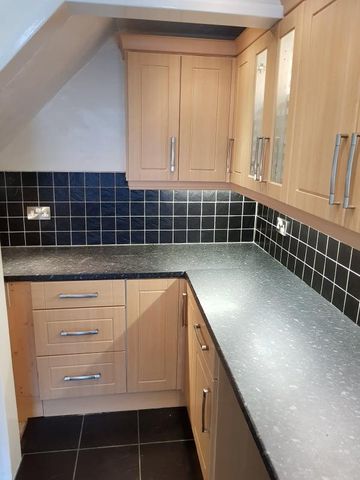 2 bedroom terraced house to rent - Photo 5