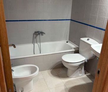 Piso de alquiler en Carrer Ramon Turró I Darder, 22, La Devesa - Photo 3