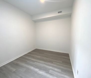 $1,799 / 2 br / 1.5 ba / 700 sqft 16 west ave S unit 113 - Photo 2