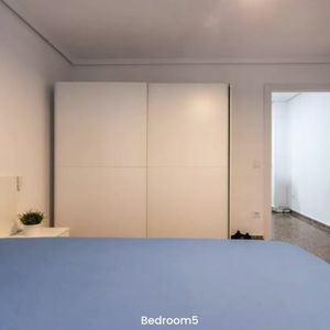 valencia, Valencian Community 46011 - Photo 2