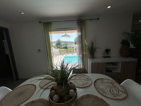 Location Appartement 2 pièces 38m² VALREAS 84600 - Photo 2
