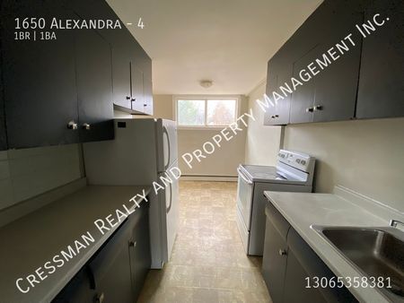 1 Bed 1 bath APARTMENT located in Regina, SK - Rosemont area - Photo 3