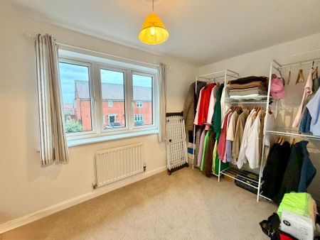 2 bedroom terraced house to rent - Photo 2