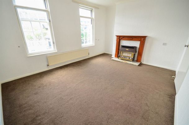 2 bed flat to rent in Azalea Terrace South, Sunderland, SR2 - Photo 1
