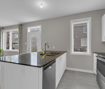 For Lease - 46 Focality Crescent, Barrhaven, Ontario - Photo 6