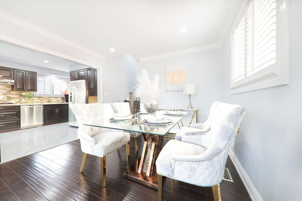 For Lease - 43 Tamarisk Drive Unit# Main, Toronto, Ontario - Photo 1