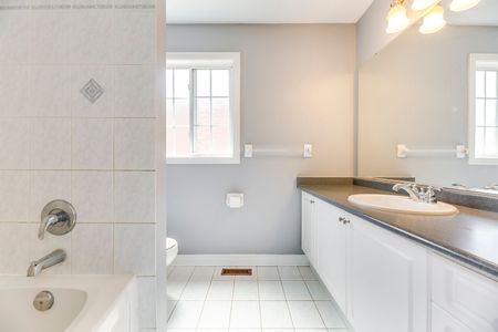 For Lease - 2417 West Ham Road, Oakville, Ontario - Photo 2