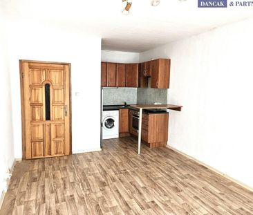 Pronájem bytu 1+kk 27 m² - Photo 1