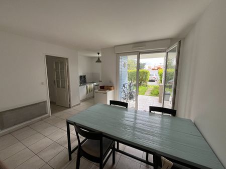 Location Appartement 3 pièces 58m² - Photo 4