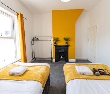 3 Bed Terraced House, Stanton Street, M11 - Photo 6