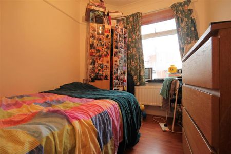 5 bedroom maisonette to rent - Photo 3