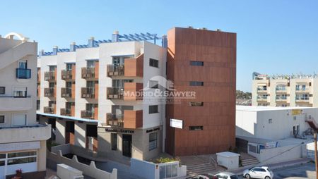 Fabulous 2 & 3 bedroom apartments in Aguamarina, completely refurbished!! - Photo 3