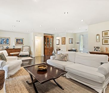 692 Rue Victoria - Photo 3