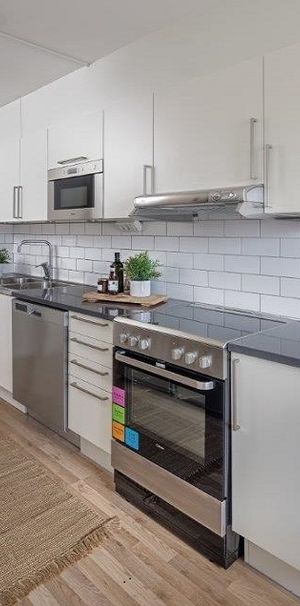 Östra Nygatan 3 - Foto 1