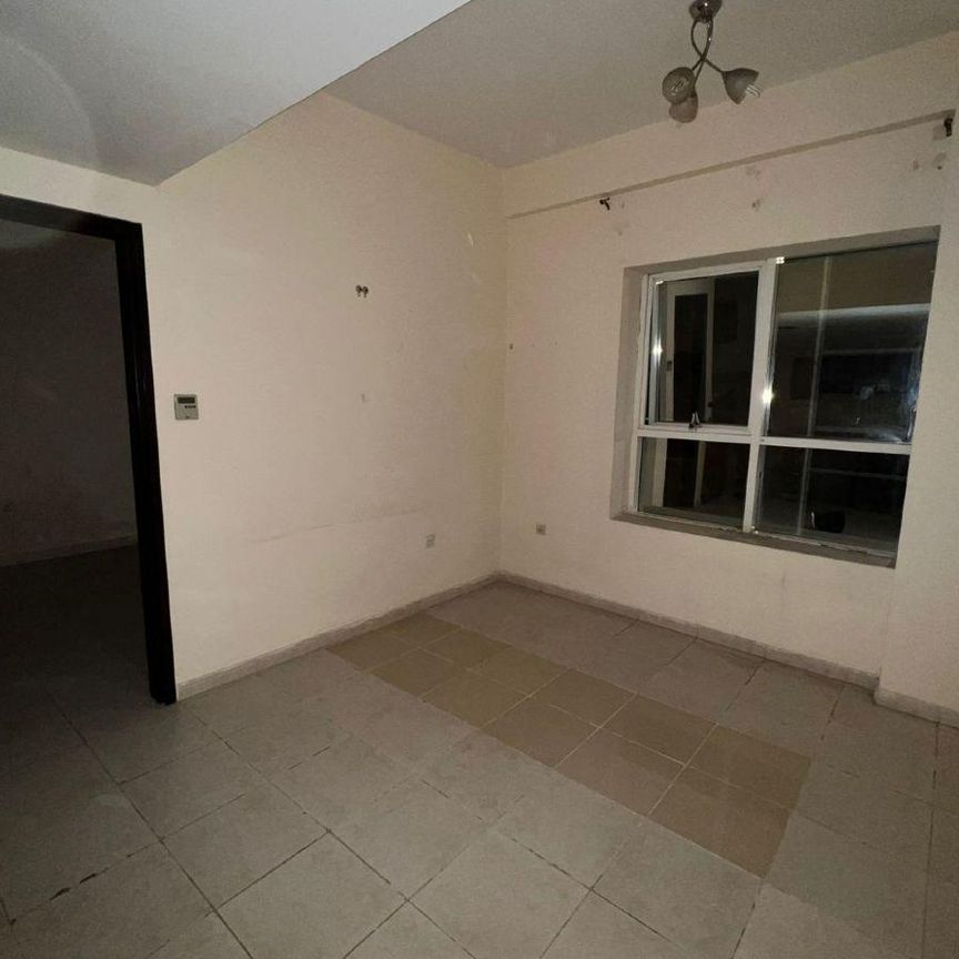 Modern 2 BR Apartment in Al Hamidiya 1 - Secure & Comfortable - Photo 1