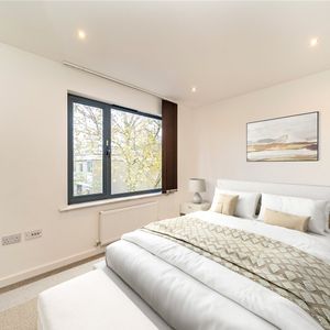 Globe Apartments, Evelyn Street SE8 - Photo 2