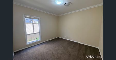 Spacious Four-Bedroom Home in Huntlee for Lease. Ready to move in! - Photo 4