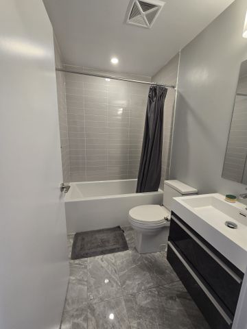 For Lease - 181 Bedford Road Unit# 1501, Toronto, Ontario - Photo 2