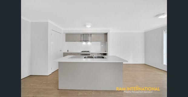 53 Brightvale Boulevard, Wyndham Vale, Vic 3024 - Photo 1