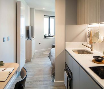 College Road - Photo 1