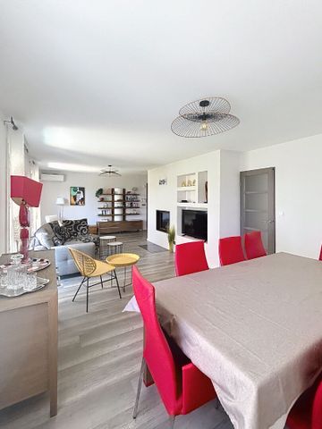 House - Photo 3