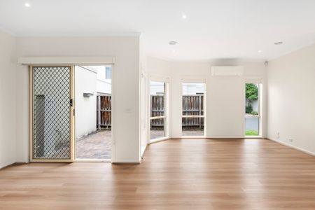 8/46 Westgarth Street, Northcote VIC 3070 - Townhouse For Rent | Domain - Photo 2