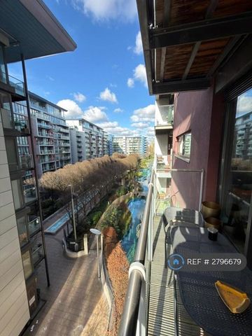 1 bedroom flat to rent - Photo 5