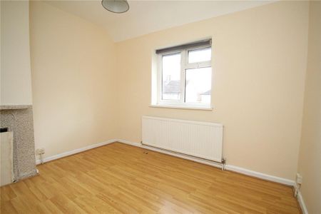 3 bedroom terraced house to rent - Photo 3