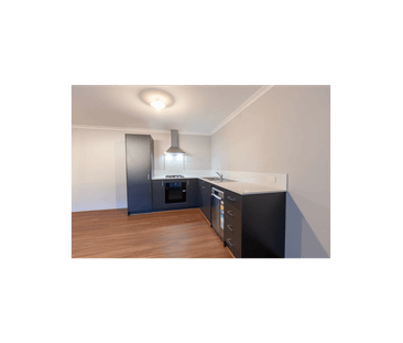 SOUTH YUNDERUP 2X1 HOME FOR LEASE - Photo 4