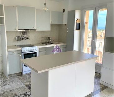 Appartement luminneux, trés belle vue mer - Photo 2