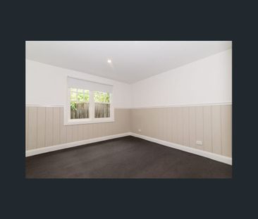 42 Oaktree Road, Croydon North, Vic 3136 - Photo 6