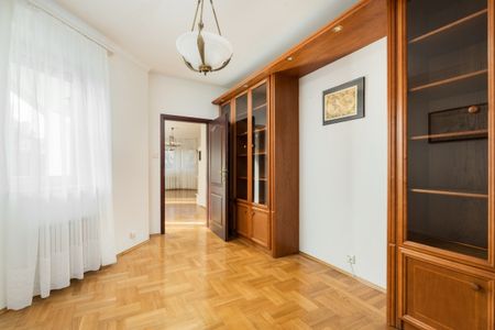 Dom z ogrodem na Kabatach - Zdjęcie 4