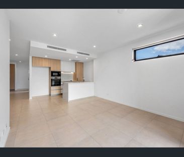 805/8 Zillah Street, Stones Corner QLD 4120 - Apartment For Rent | ... - Photo 5