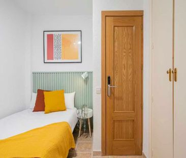 Calle de Bravo Murillo, Madrid, Community of Madrid 28020 - Photo 5