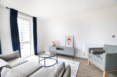 3 bedroom apartment to rent - Photo 2