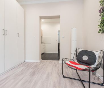 Piękna i wyposażona kawalerka w centrum Jaworzna do wynajęcia | Spa... - Фото 5