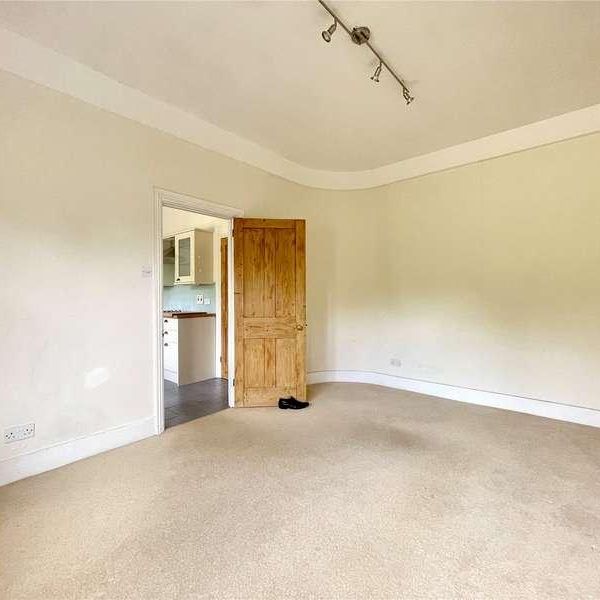 Holwell Lane, Essendon, Hertfordshire, AL9 - Photo 1