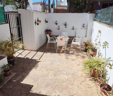 Alquiler de piso en Calle Ventura de la Vega - Photo 5