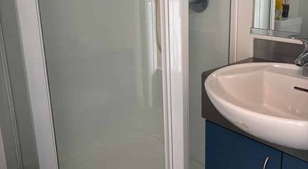 Auckland City Studio nr. Viaduct - Photo 5