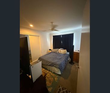 Modern Coastal Living in Beautiful Bargara - Spacious 4-Bedroom Fam... - Photo 6