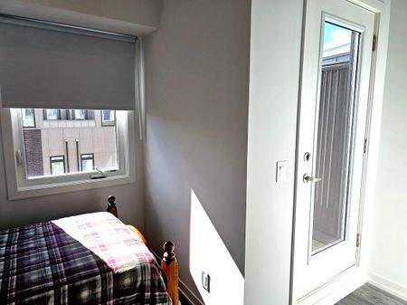 For Lease - 10 Spruce Pines Crescent Unit# Room2, Toronto, Ontario - Photo 5