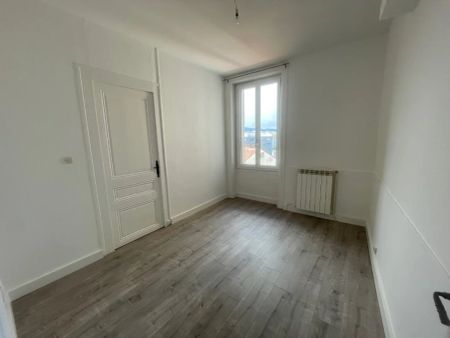 APPARTEMENT T3 A LOUER - Photo 2