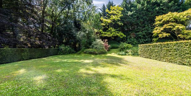 Appartement te huur in Sint-Genesius-Rode voor € 3.400 met 4 slaapkamers - Foto 1