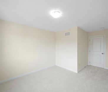 For Lease - 108 Golf Links Drive, Loyalist, Ontario - Photo 6