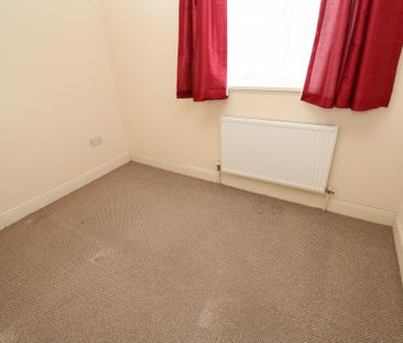 2 bedroom maisonette to rent - Photo 6