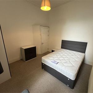 2 bedroom house share to rent - Photo 2