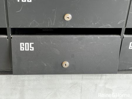 Splendid 2Br Top Floor Lancaster Apartment in Williams Landing! - Photo 2