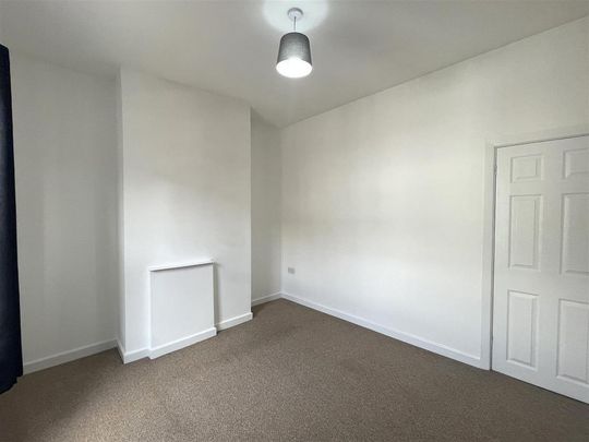 2 bedroom house to rent - Photo 1